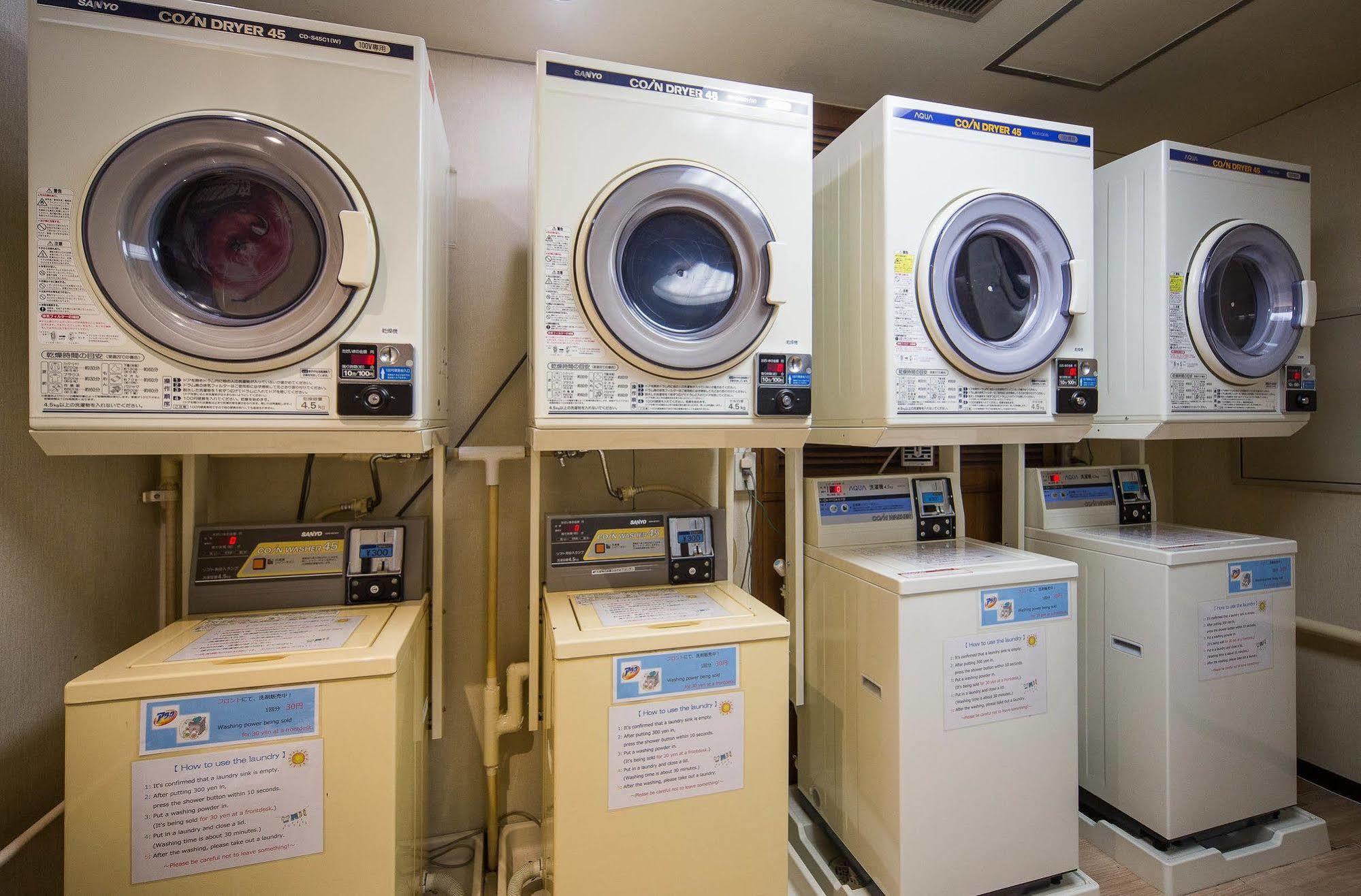 Capsule Inn Sapporo Hostel Zewnętrze zdjęcie